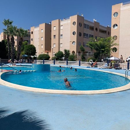 Tres Beau T4 Torrevieja Renove Et Moderne Apartment Екстериор снимка